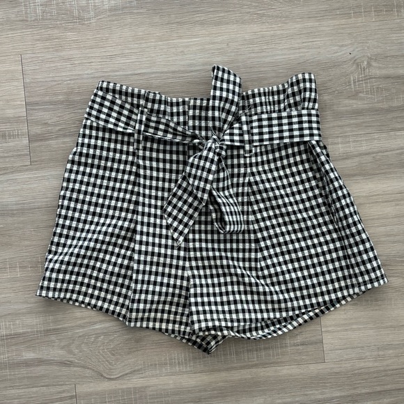 Paper bag style checkered shorts - Picture 1 of 2